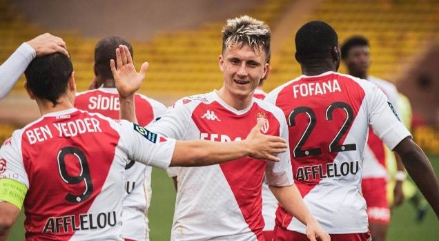 韩德君是 韩德君是