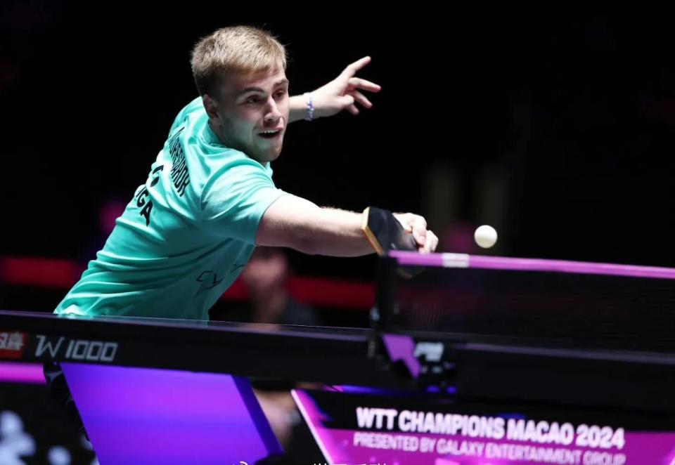 的对决绝对 的对决绝对